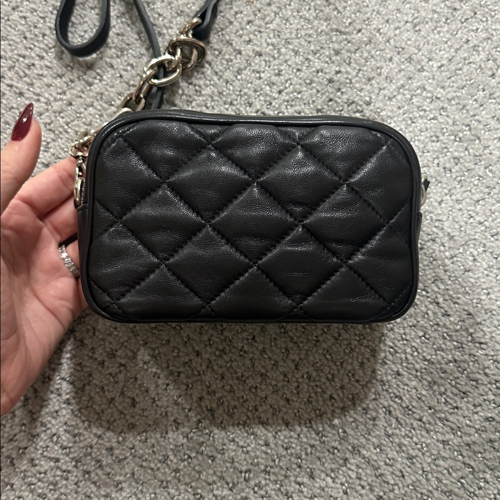 Moncler Black Quilted Crossbody Bag with Chain Strap - Picture 4 of 7